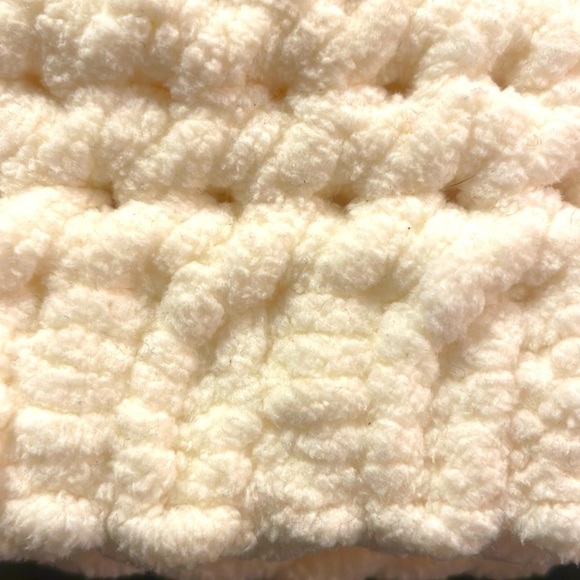 NWT Baby Beanie Hat Handmade Knitted Newborn, Buttercream color, super soft - Picture 3 of 3